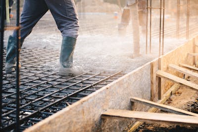 Concrete Slab Cost Guide 2022- Find contractors | iseekplant