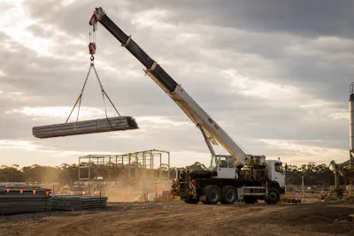 Crane truck hire rates in Bendigo