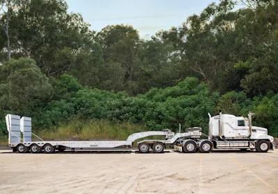 Low loader hire Brisbane: heavy haulage rates